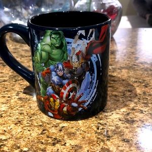 Marvel Avengers 14oz. Coffee mug.